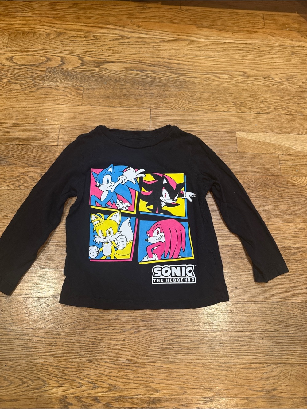Old Navy Black Sonic The Hedgehog Long-Sleeve Graphic Tee